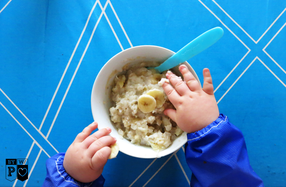 Reis-Porridge mit Kokosmus & Früchten